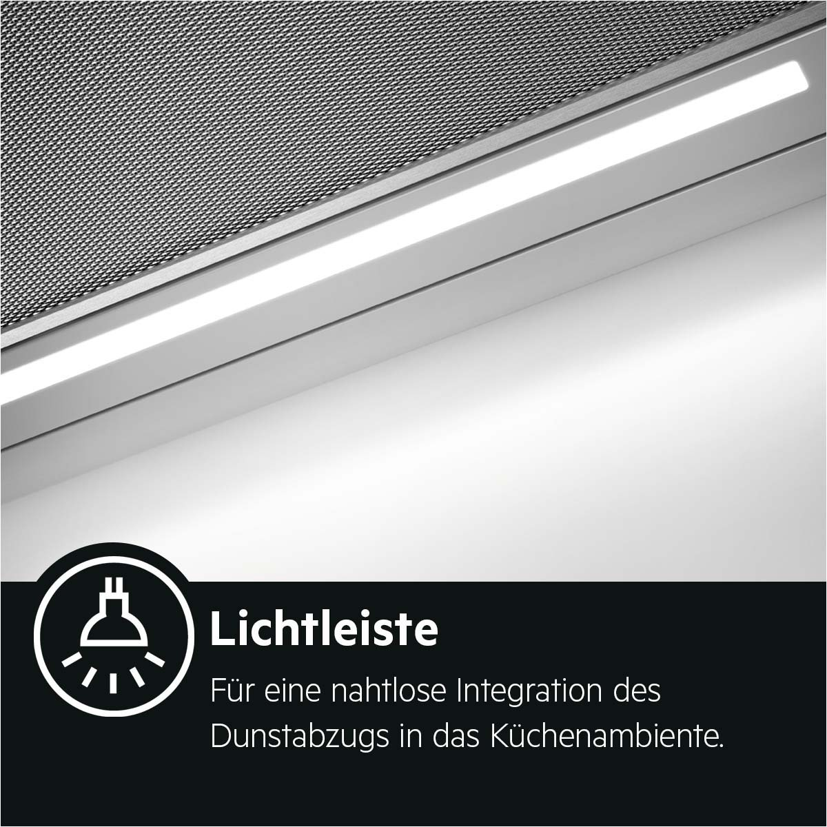 Nahaufnahme einer Leuchte. Ein Lichtband ist sichtbar mit dem Text "Lichtleiste".