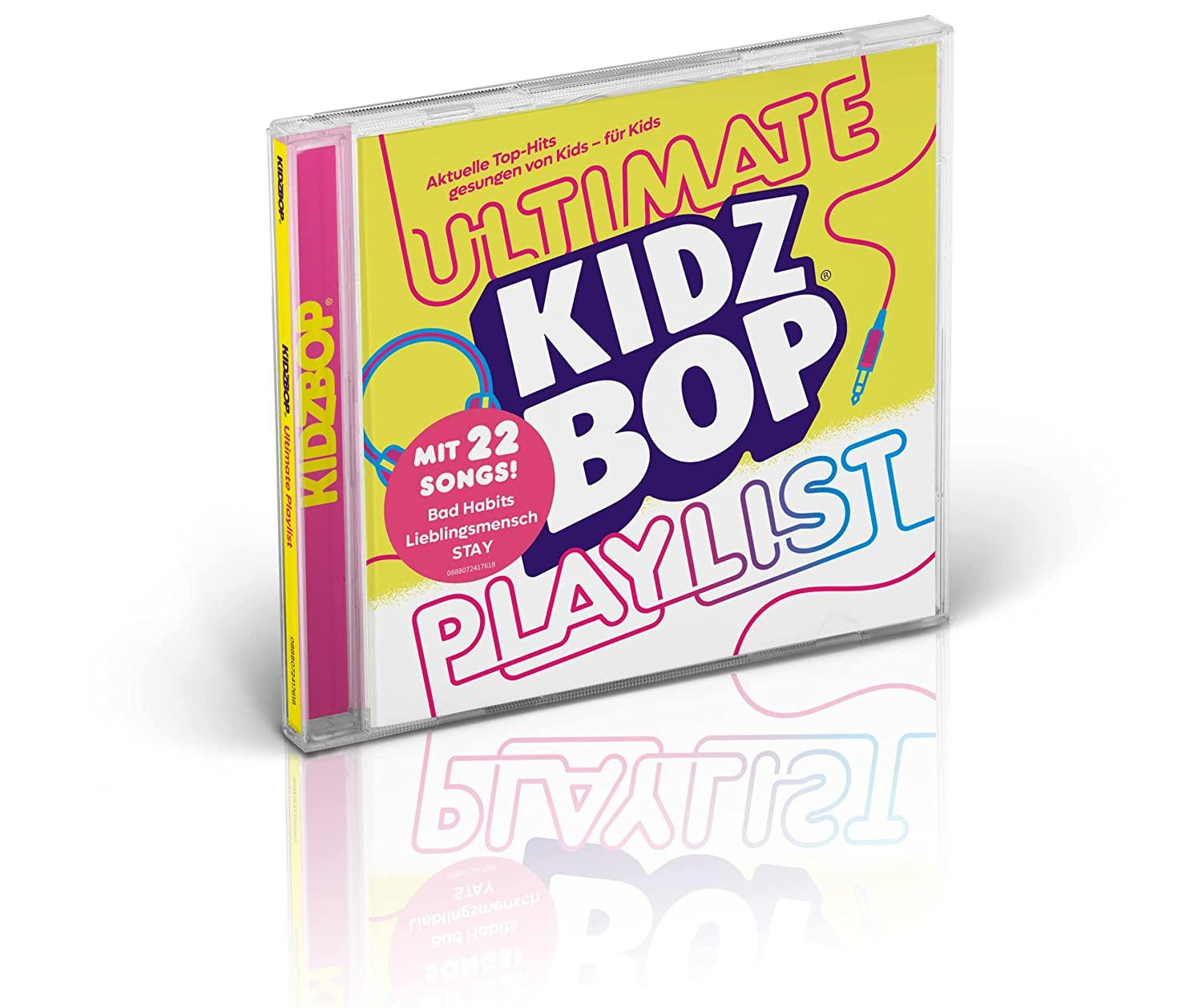 Eine CD-Hülle mit 'KIDZ BOP' auf dem Cover, mit farbenfrohem Text und Spiegelung.