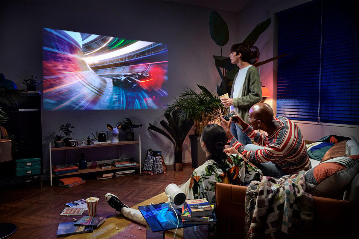 SAMSUNG The Freestyle (SP-LSP3BLAXXE) Beamer(Full-HD, 550 Lumen, WLAN)