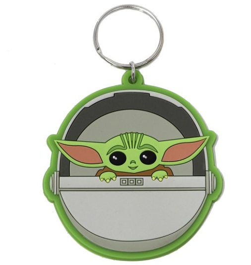Baby Yoda Schlüsselanhänger in grün-weißem Halter mit silbernem Schlüsselring.