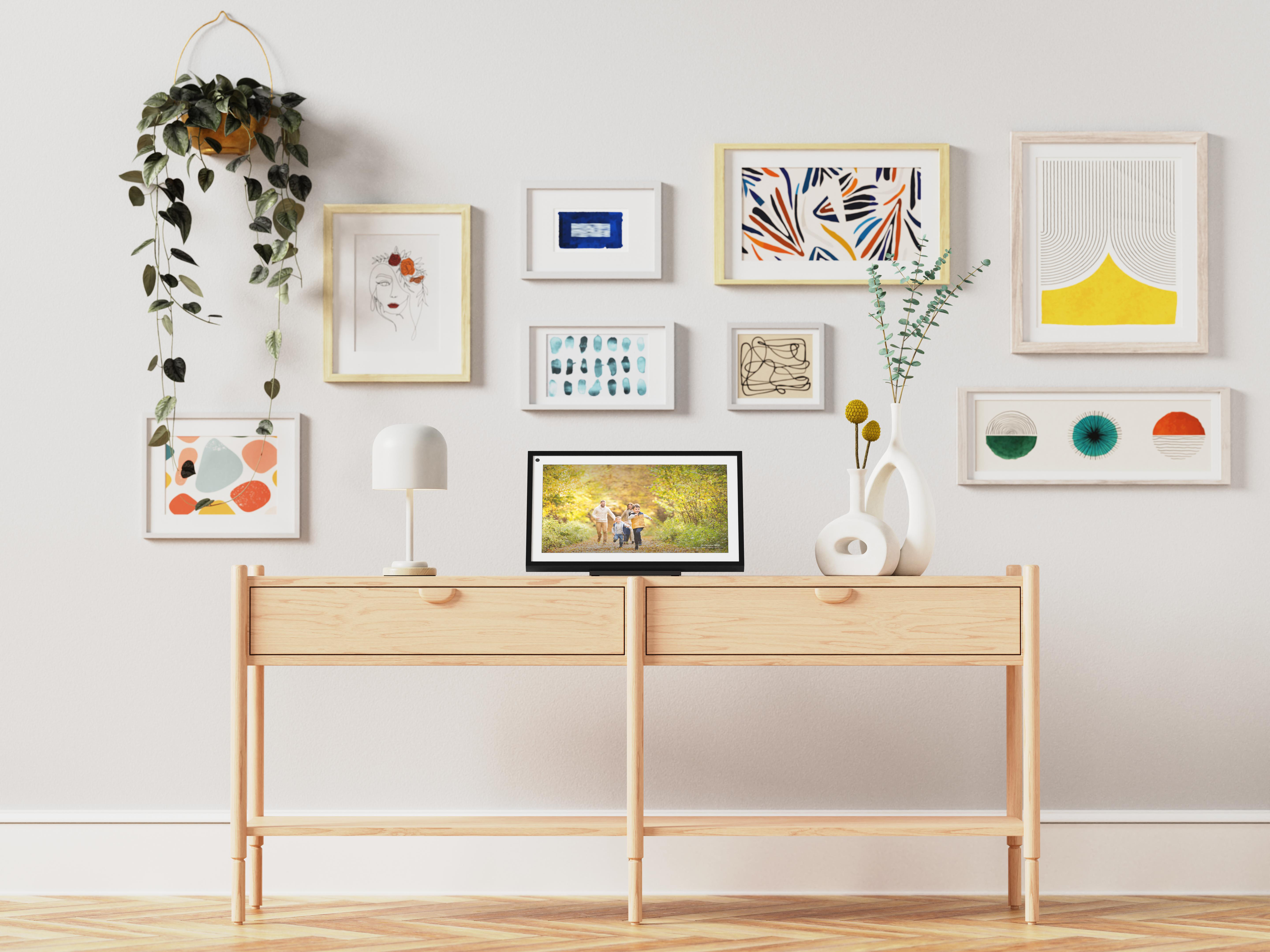 AMAZON Echo Show 15, Smart Display, Weiß