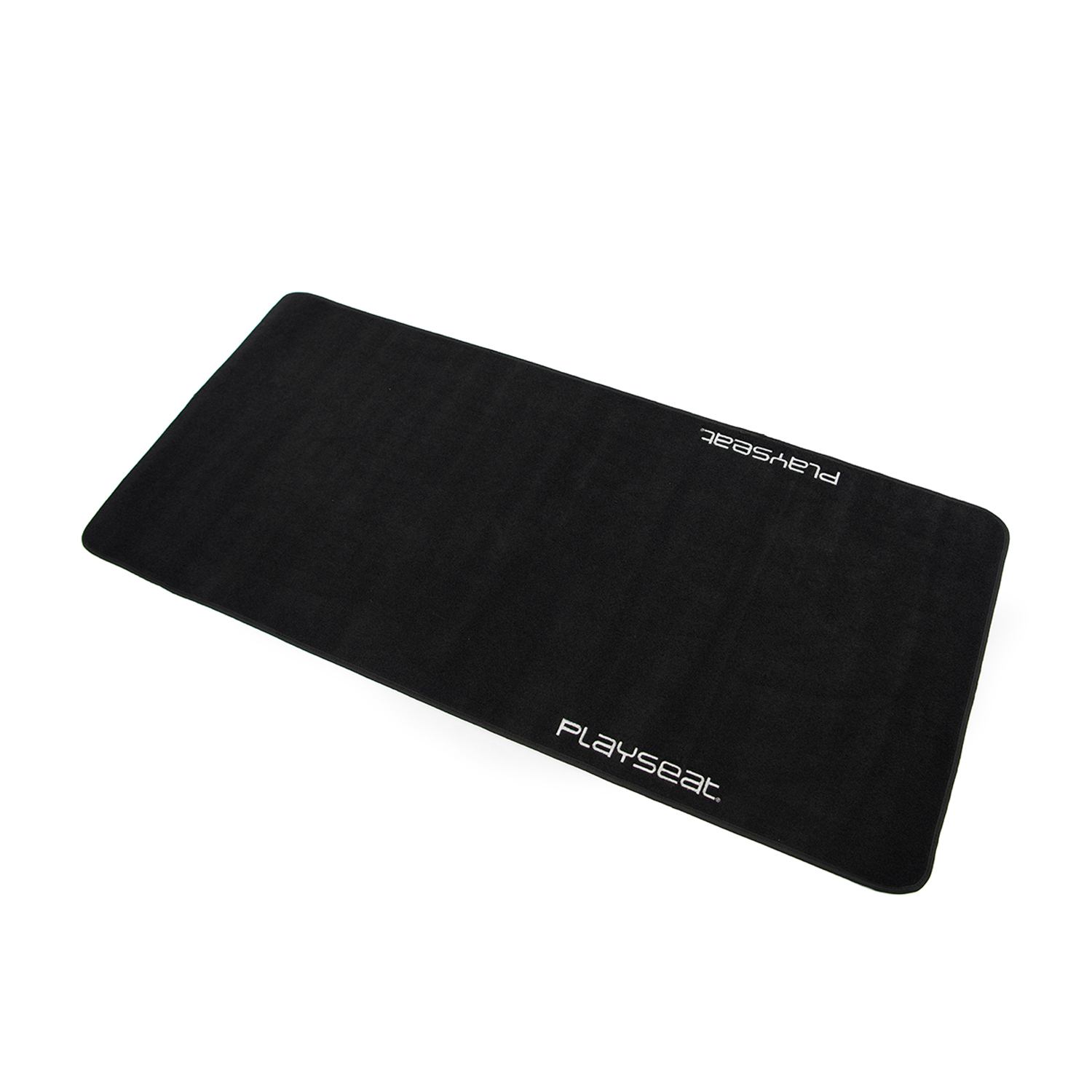 Tappetino per mouse nero con testo PLAYSEAT bianco sopra.