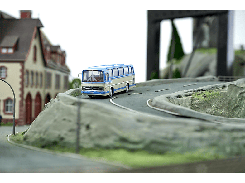 Thumbnail - CARSON 1:87 MB Bus O 302 2.4GHz 100% RTR blau, ferngesteuertes Fahrzeug R/C Spielzeugauto, Blau