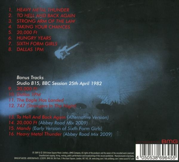 CD-hoes met songtitels en een gitaarsilhouet, en tekst onderaan.