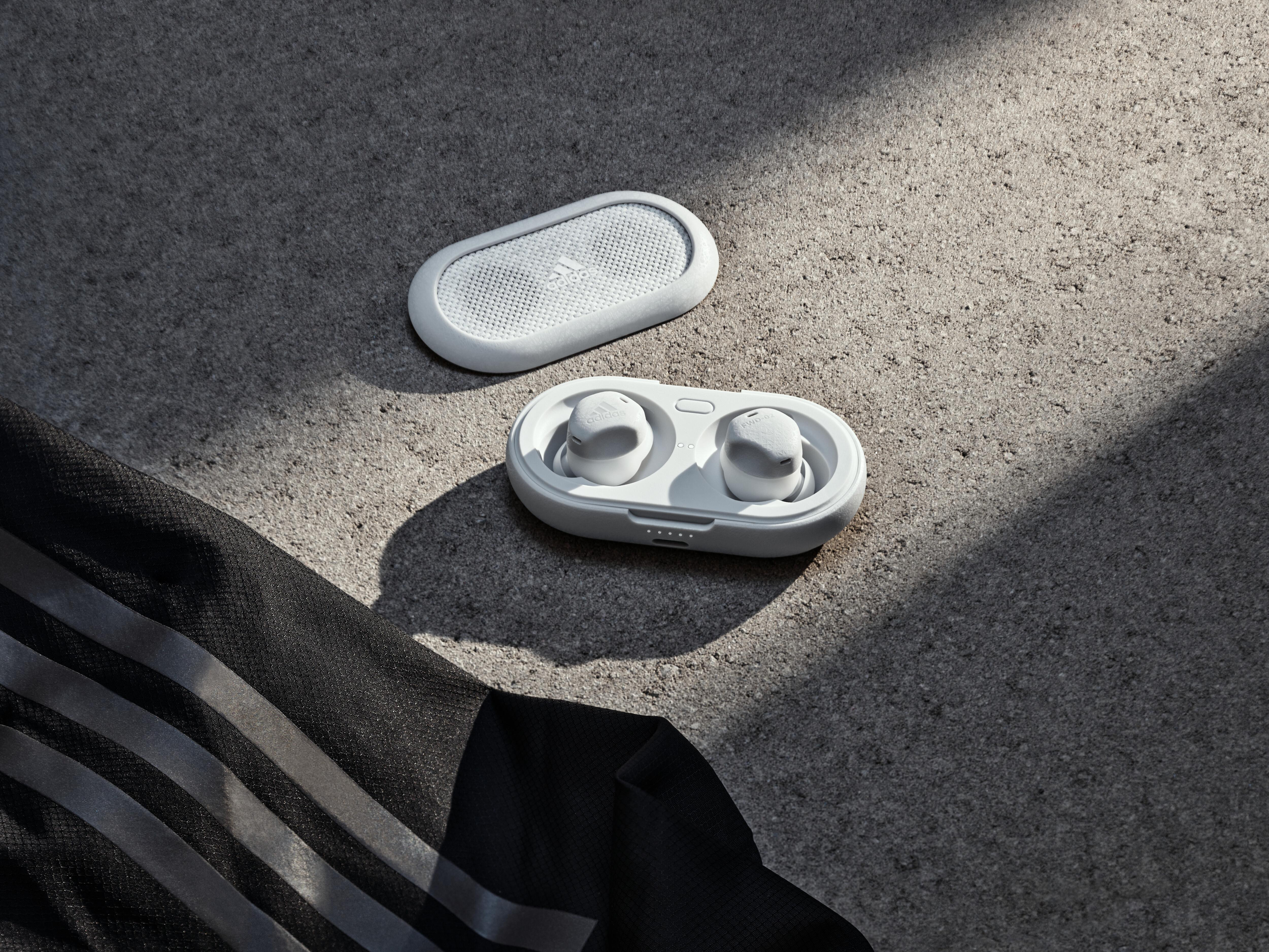 FWD-02, Grey ADIDAS ORIGINALS Light In-ear Bluetooth Kopfhörer