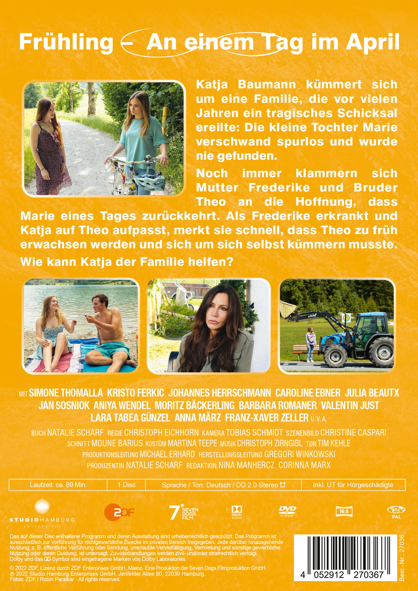 Rückseite einer DVD. Eine Frau und zwei Mädchen sind auf einem Weg in einem Park. Auch ein Mann und ein Traktor.
