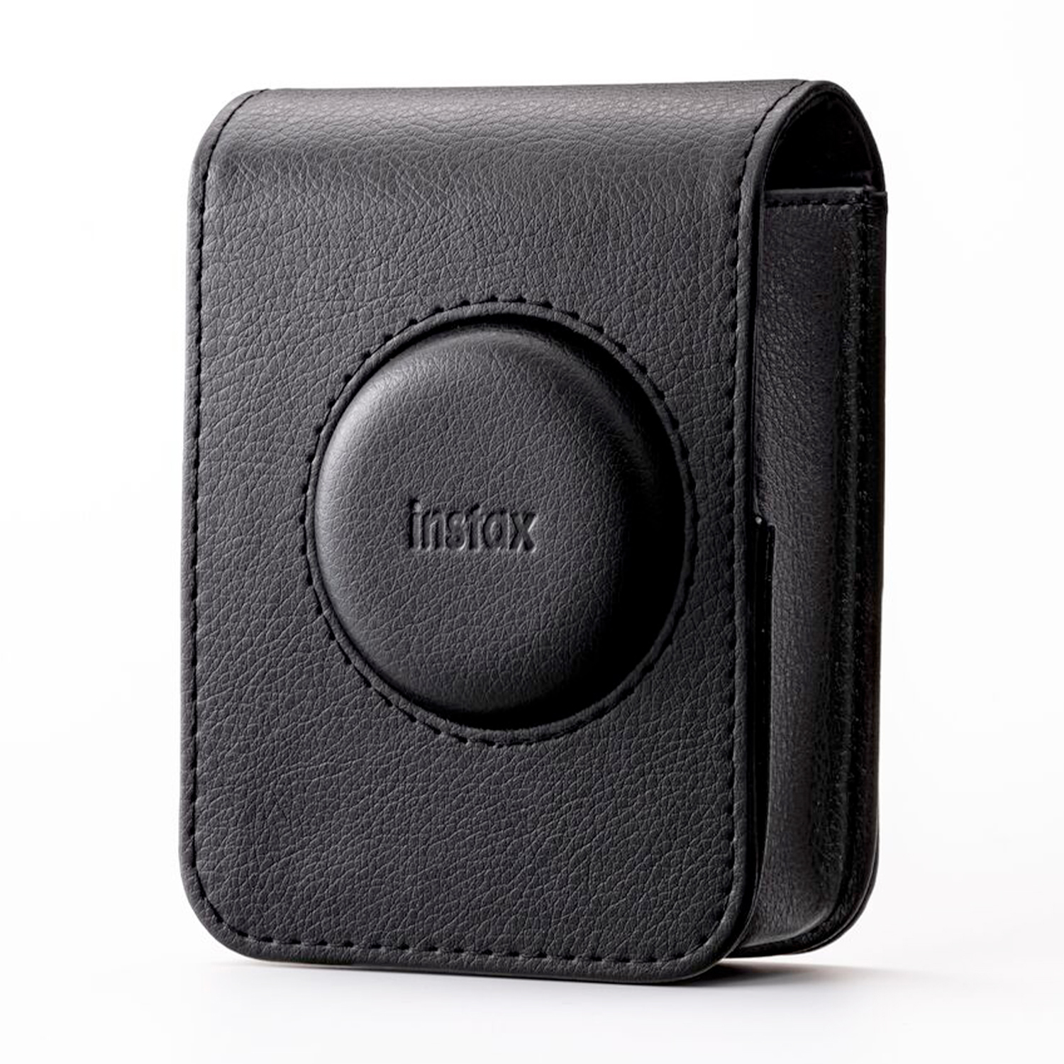 Custodia nera per fotocamera Instax. Logo rotondo in rilievo sul davanti.