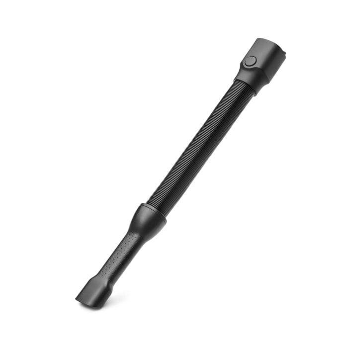 Eine schwarze, flexible Staubsaugerverlängerung mit Düse und Griff.