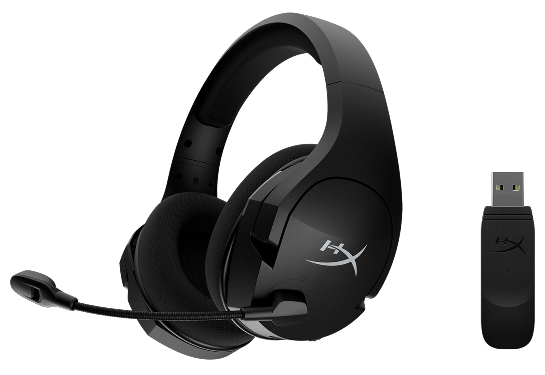 Fekete gaming headset mikrofonnal. Fekete USB adapter a jobb oldalon. Fekete háttér.
