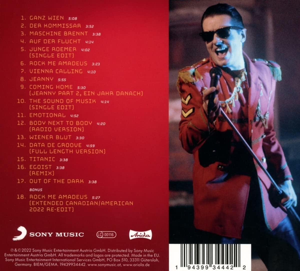 Rückseite einer CD mit einem Sänger. Der Text ist auf Deutsch und der Hintergrund ist rot.