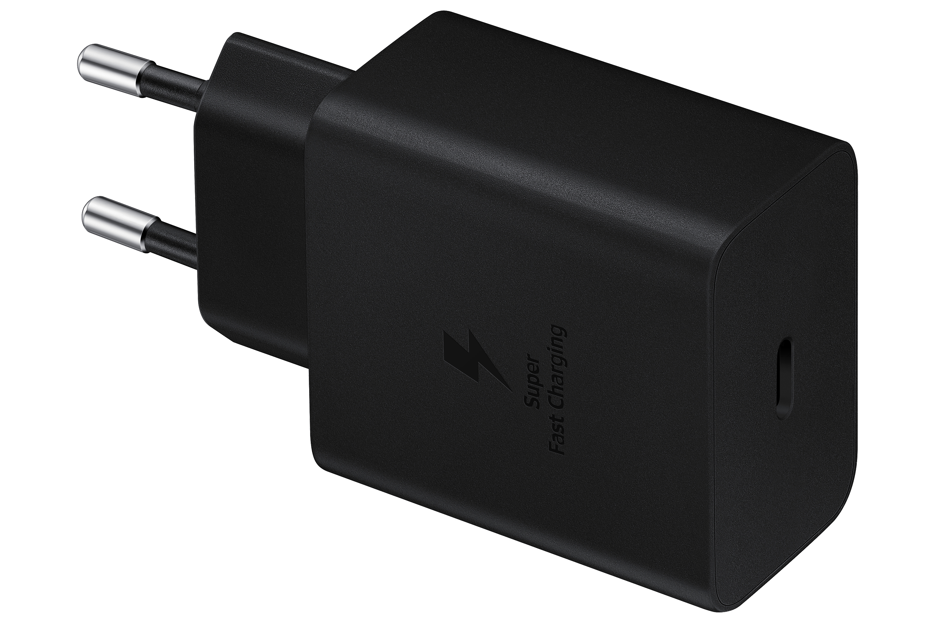 Schwarzes Samsung-Ladegerät mit zwei Stiften und einem USB-C-Anschluss. Weißer Hintergrund.