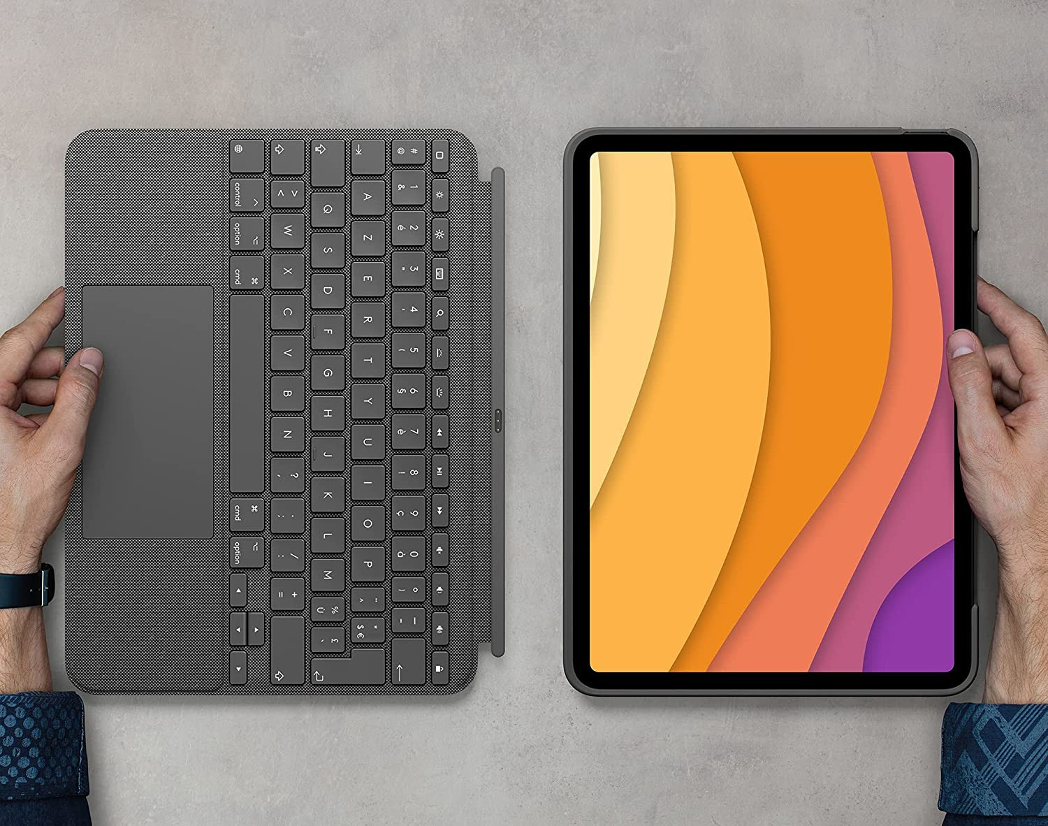 LOGITECH Toetsenbordcover Combo Touch iPad Air 4/5 Gen AZERTY Grijs (920-010298)