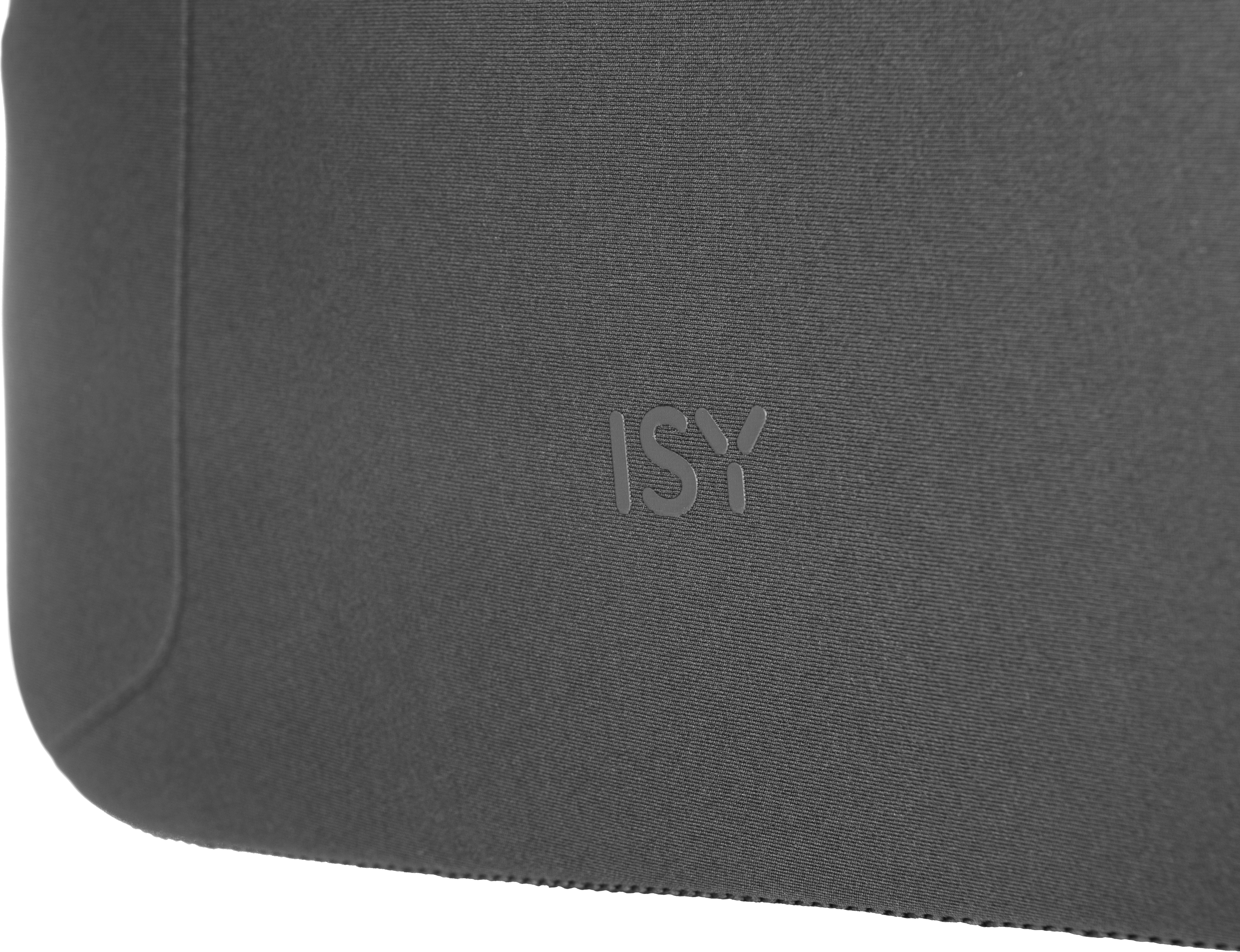 Gros plan sur un étui en tissu gris avec les lettres 'ISY' en relief.