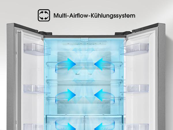 Geöffneter Kühlschrank mit Regalen und blauen Pfeilen, die den Luftstrom anzeigen.