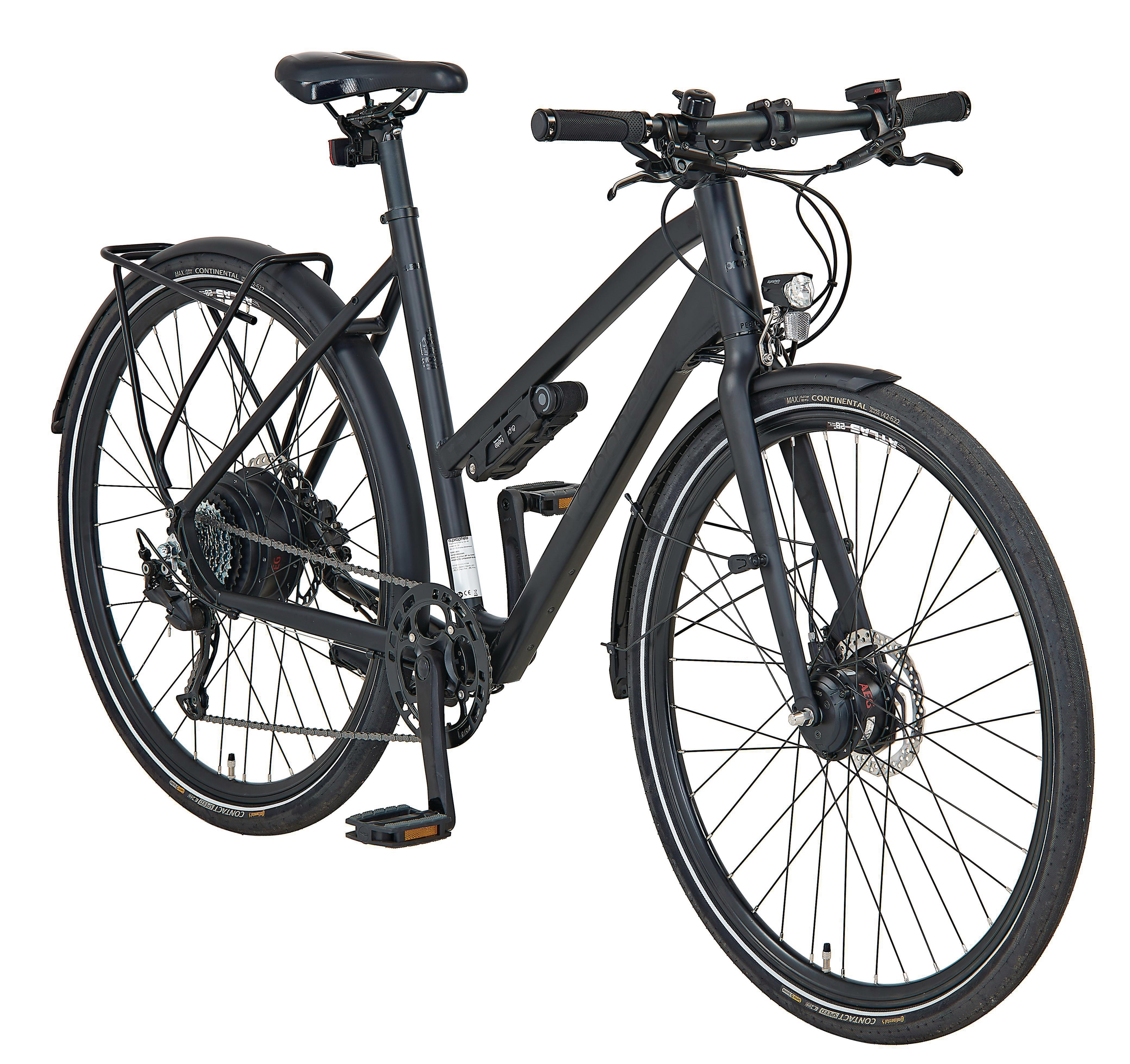 Schwarzes Fahrrad mit Schutzblechen und Gepäckträger. Räder sind schwarz. Weißer Hintergrund.