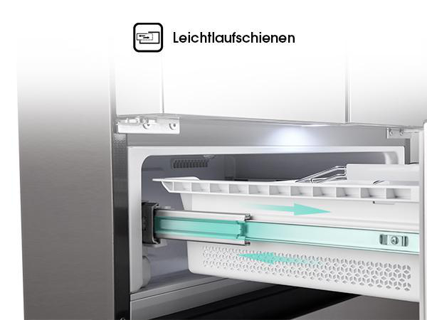 Kühlschublade wird geöffnet und zeigt eine Schublade mit Lebensmitteln. Hellblauer Pfeil zeigt die Bewegung an.