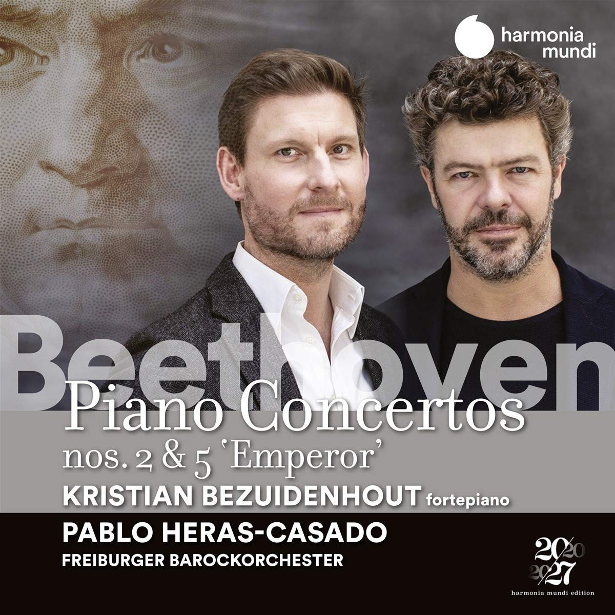 Album borító, két férfi, Beethoven neve, Piano Concertos felirat, és a zenészek nevei.