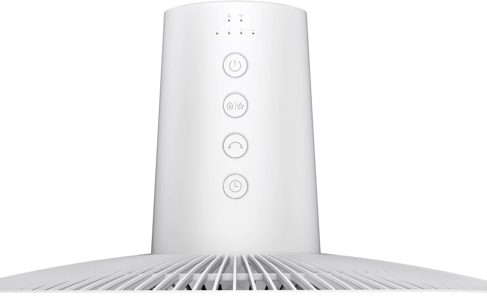 Fehér ventilátor gombokkal. Fehér színű. Felülnézet.