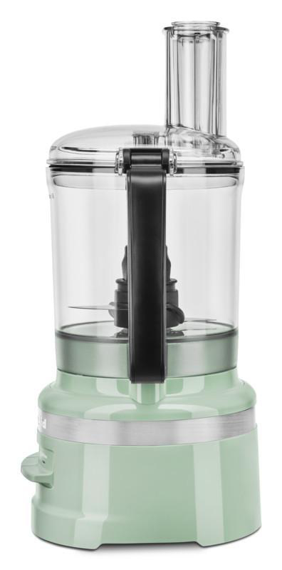 KitchenAid-Küchenmaschine, mintgrüne Farbe, auf weißem Hintergrund.