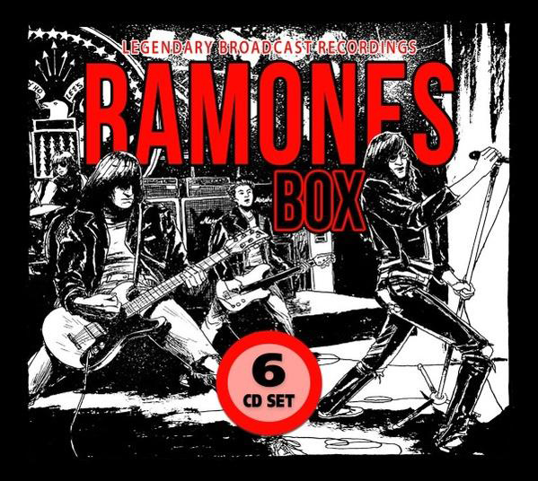 Albumcover. The Ramones, in Schwarzweiß, mit einem roten Kreis und dem Text '6 CD SET'.