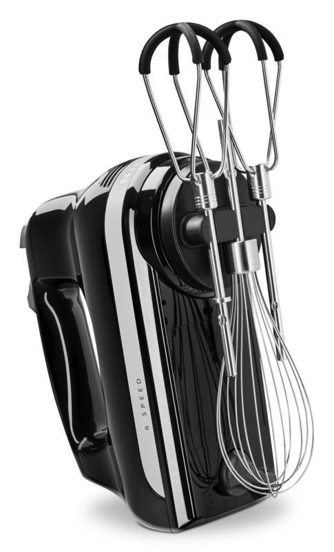 Schwarzer Handmixer mit Chromaufsätzen. Der Mixer hat einen weißen Streifen und 6 Geschwindigkeiten.