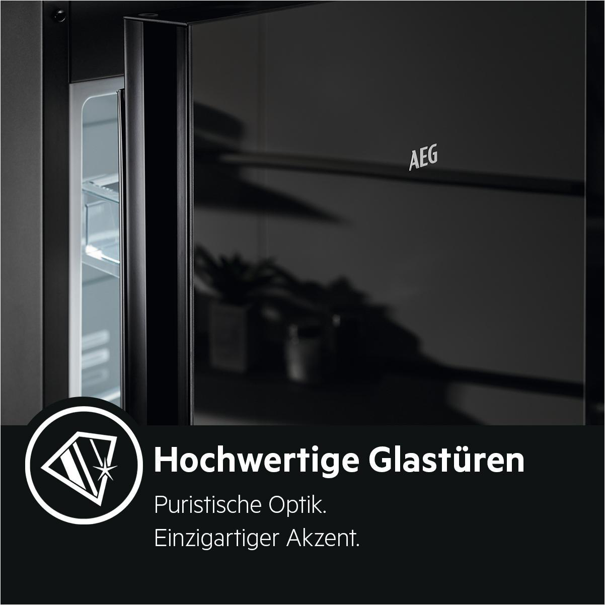 AEG RCB736E4MK Kühlgefrierkombination (E, 366 l, 2010 mm hoch, Black/Glass)