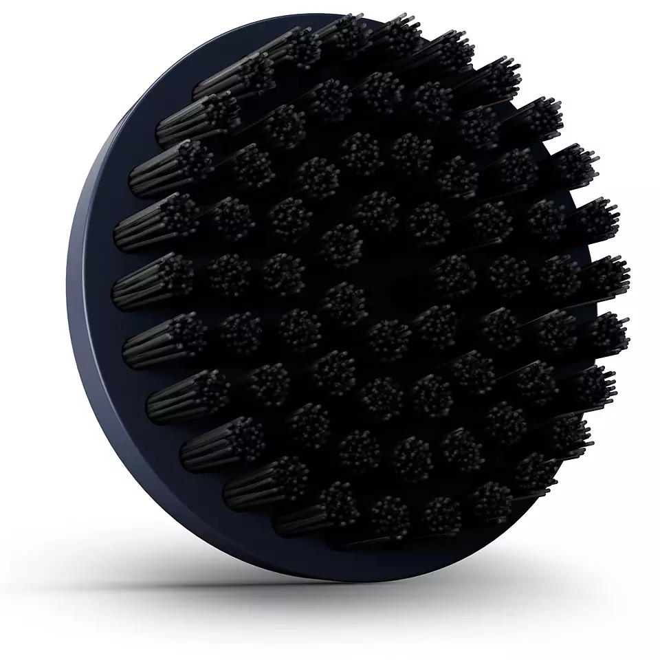 Tête de brosse nettoyante faciale circulaire bleu foncé, avec de nombreuses soies noires.