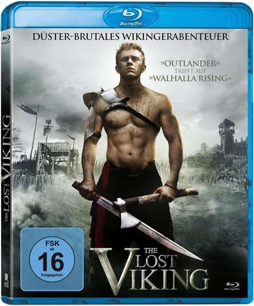 DVD-Cover, The Lost Viking, ein Mann ohne Hemd, der Waffen hält. Eine Wikinger-Kulisse im Hintergrund.