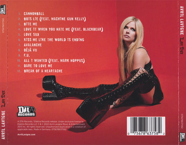 Avril Lavigne album borítója. Lavigne csizmában és ruhában, számlistával vörös háttéren.