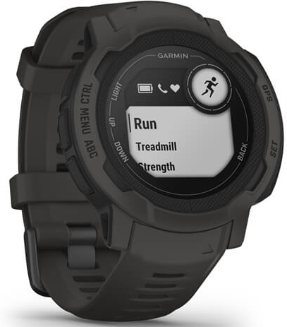 Zwart Garmin Instinct horloge met activiteit opties op scherm. Zwarte band.