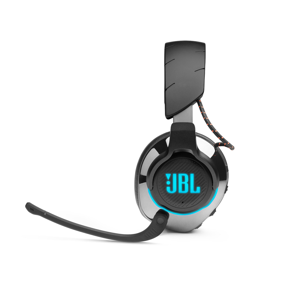 Schwarze und silberne JBL-Kopfhörer mit Mikrofon auf weißem Hintergrund.
