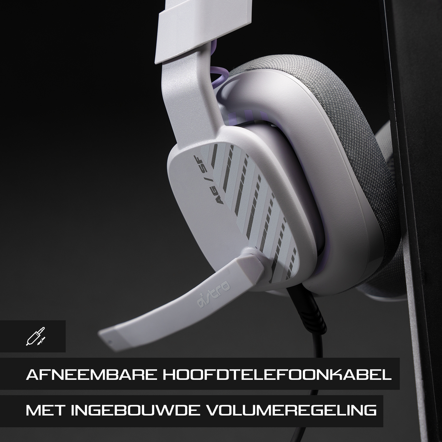 Een witte en grijze headset. De tekst zegt 'AFNEEMBARE HOOFDTELEFOONKABEL' en 'MET INGEBOUWDE VOLUME REGELING'.