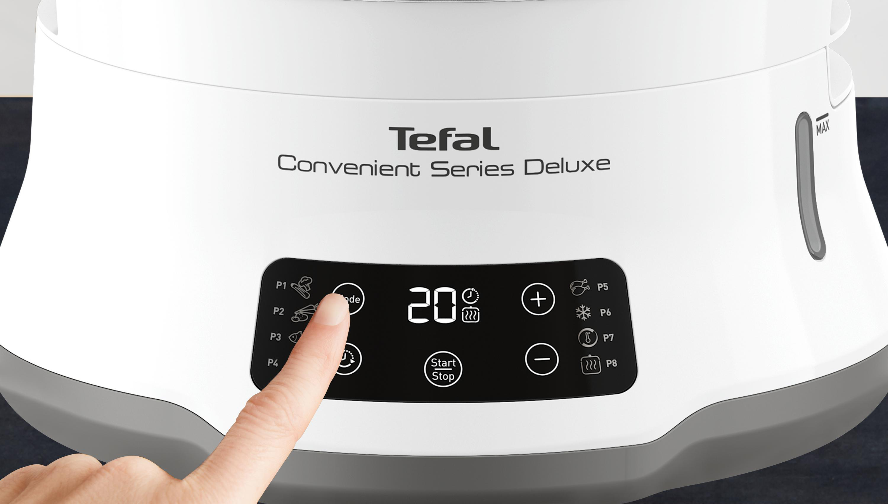 Nahaufnahme eines weißen und grauen Tefal-Geräts. Ein Finger berührt eine Taste auf dem Display.