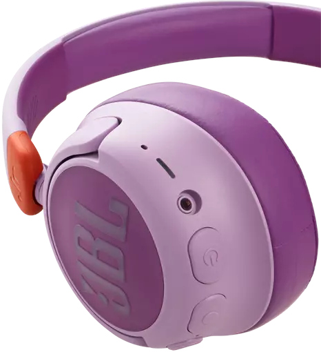 Paarse JBL-hoofdtelefoon met oranje accent, met de oorschelp en bedieningselementen op wit.
