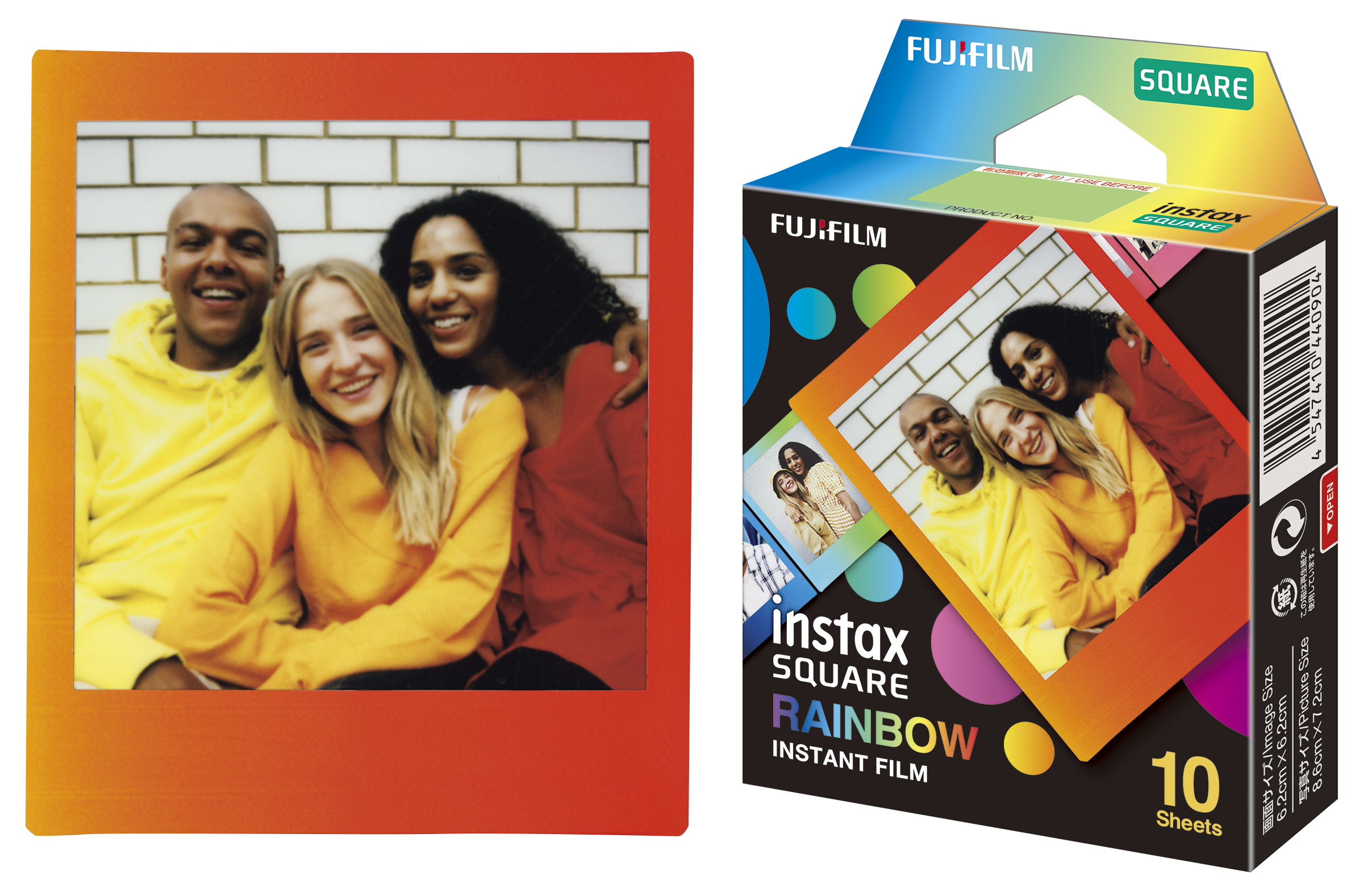 Bir grup insanla birlikte Instax fotoğrafı ve bir kutu Instax Rainbow filmi.