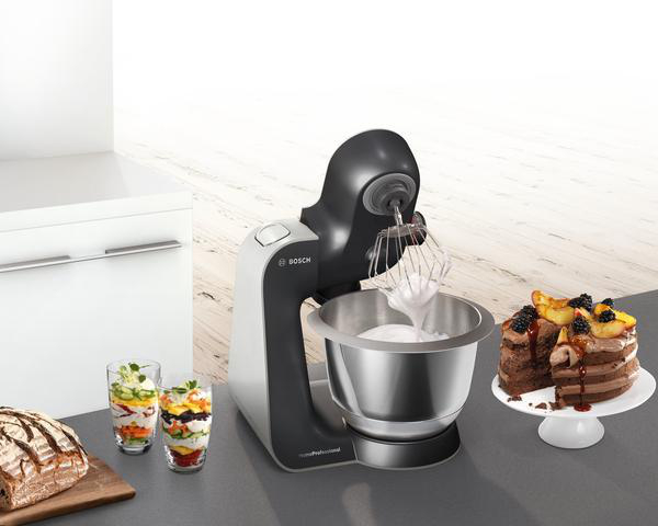 BOSCH MUM59N26DE HomeProfessoinal Küchenmaschine Mystic Schwarz (Rührschüsselkapazität: 3,9 l, 1000 Watt)