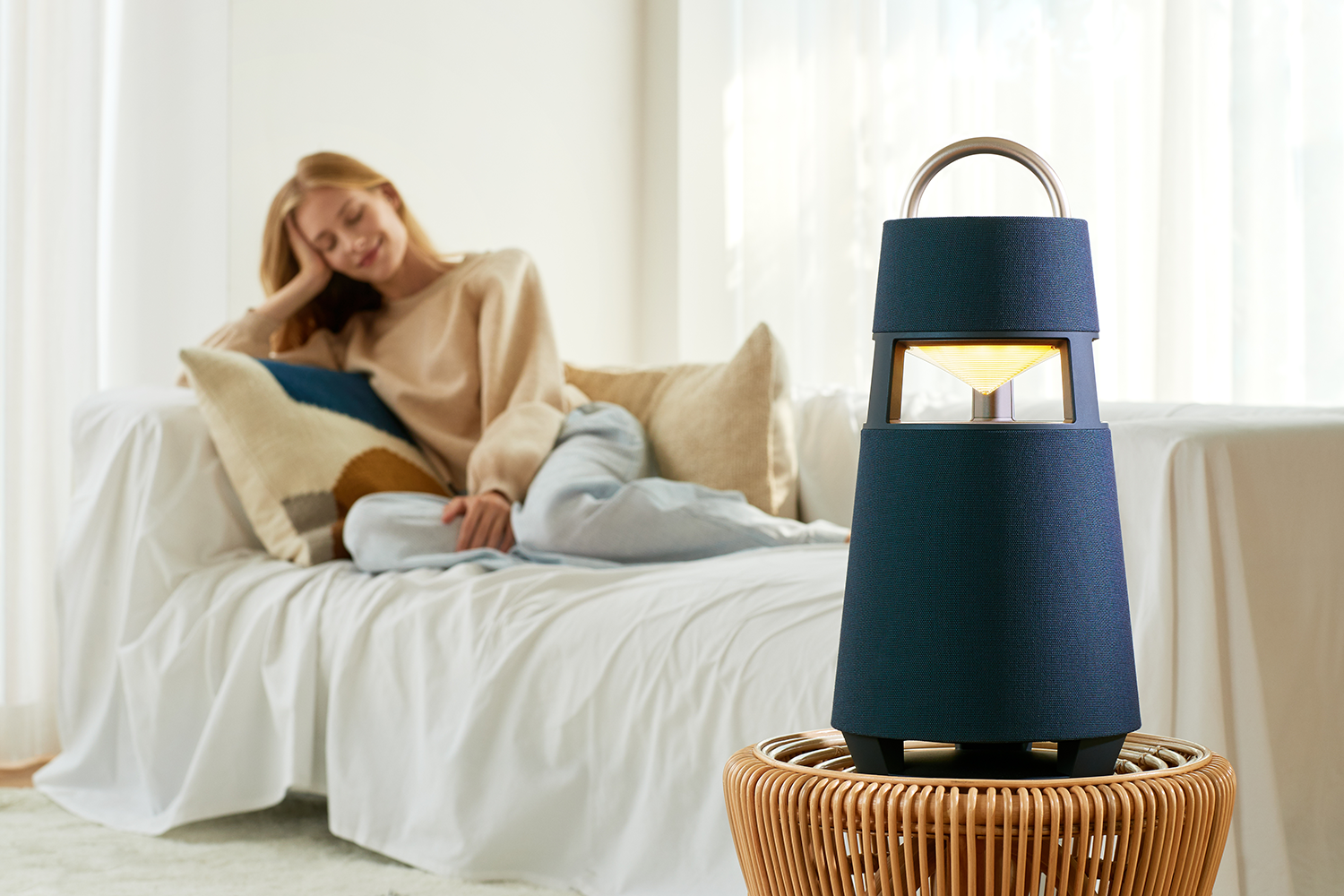 LG XBOOM360 RP4B