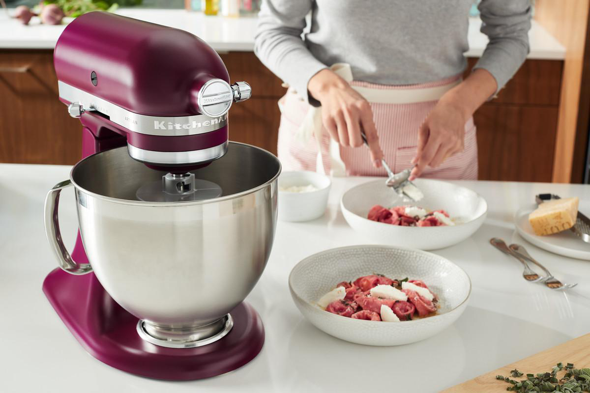KITCHENAID 5KSM195PSEBE Küchenmaschine Beetroot (Rührschüsselkapazität: 4,8 l, 300 Watt)