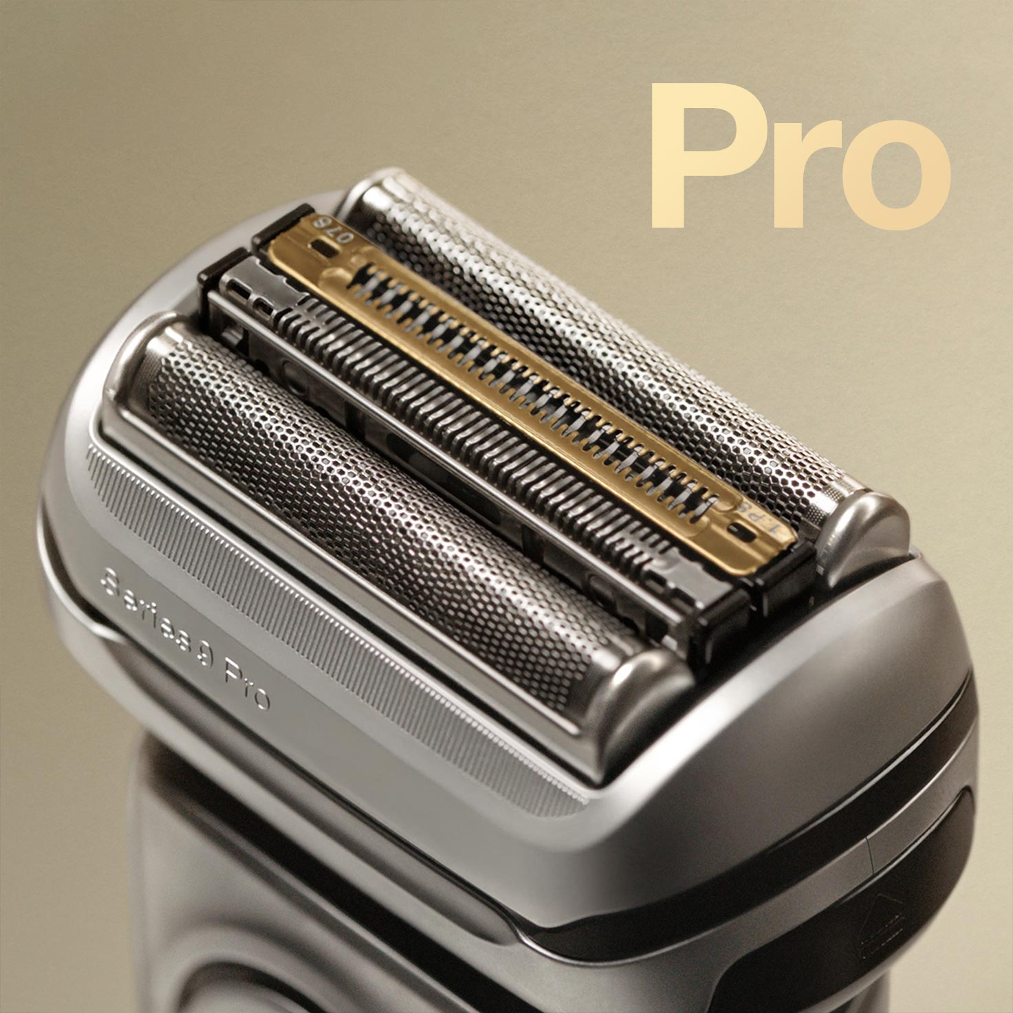 BRAUN Serie 9 Pro 9476 cc - Rasoio (Cromo)