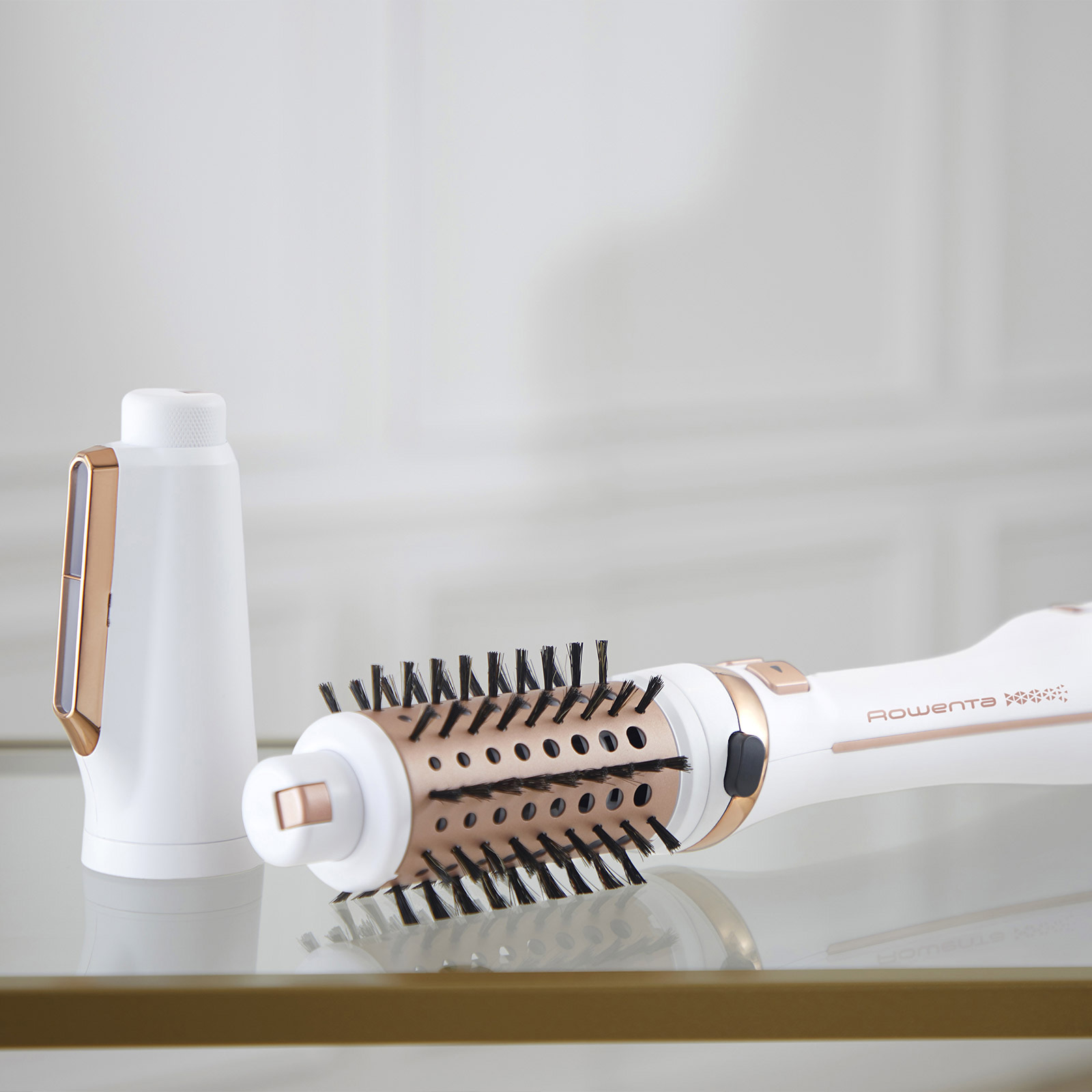 ROWENTA CF9720F0 Ultimate Care forgókefés légfúvásos hajformázó