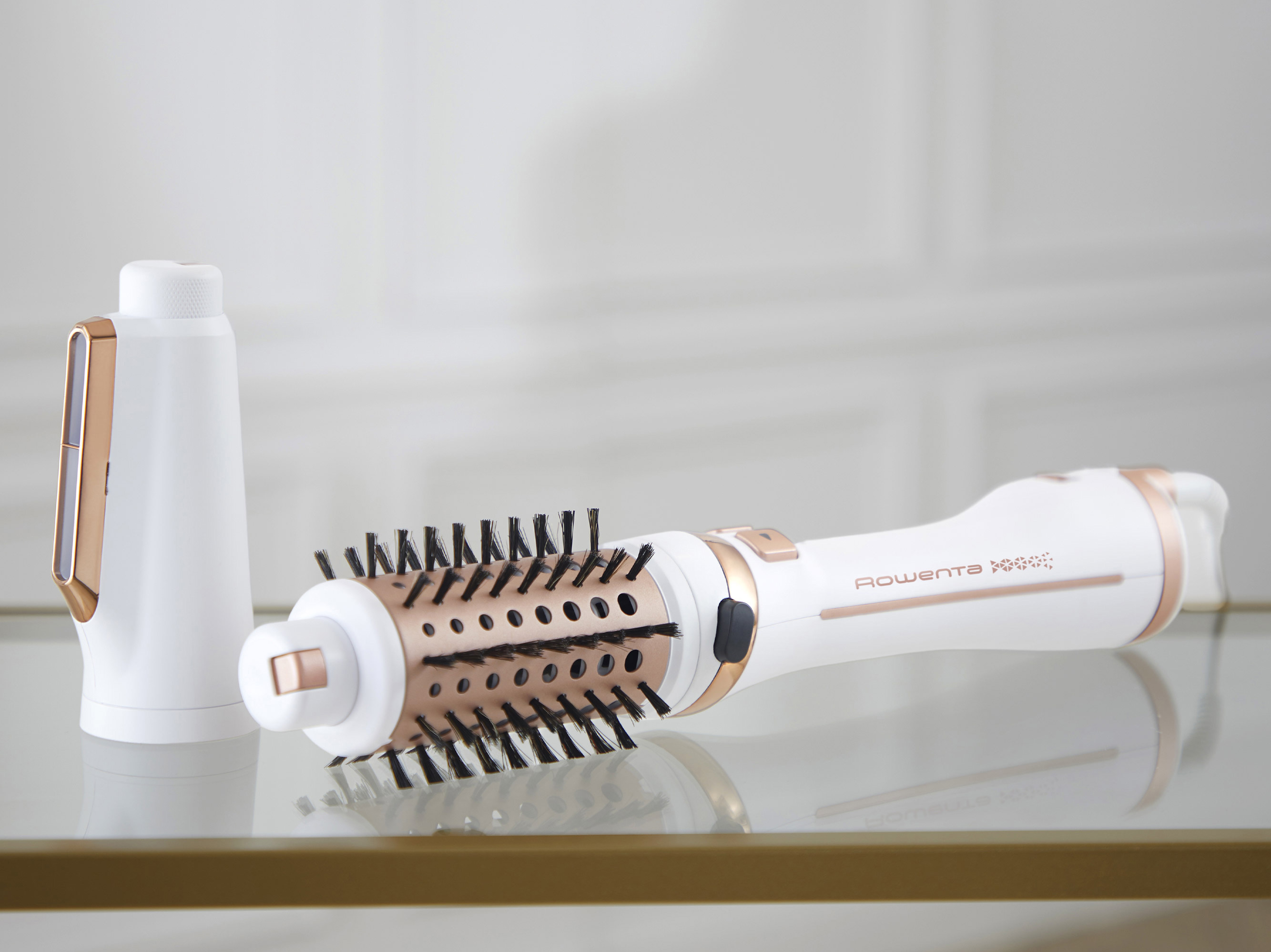 ROWENTA CF9720F0 Ultimate Care forgókefés légfúvásos hajformázó