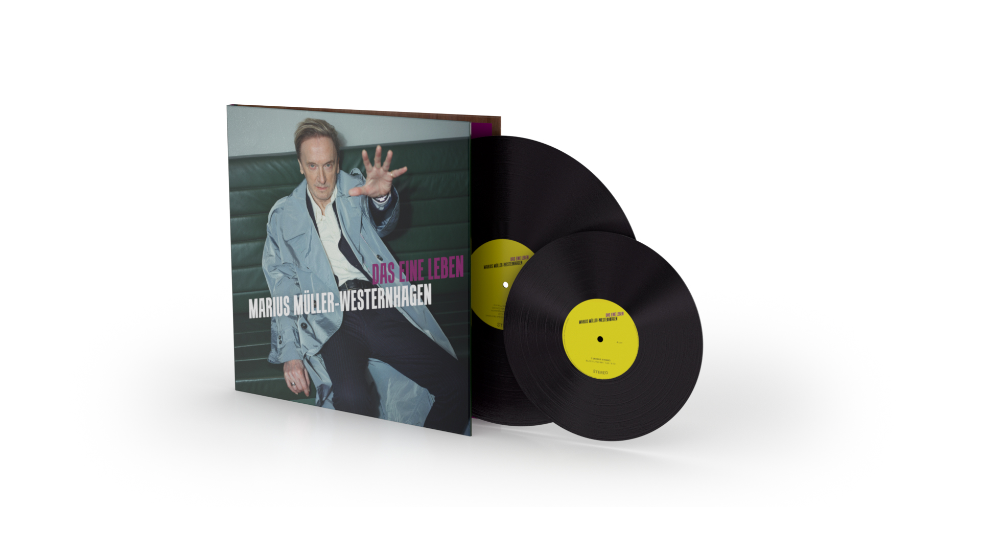 Albumcover mit Mann im Mantel und zwei schwarzen Schallplatten.