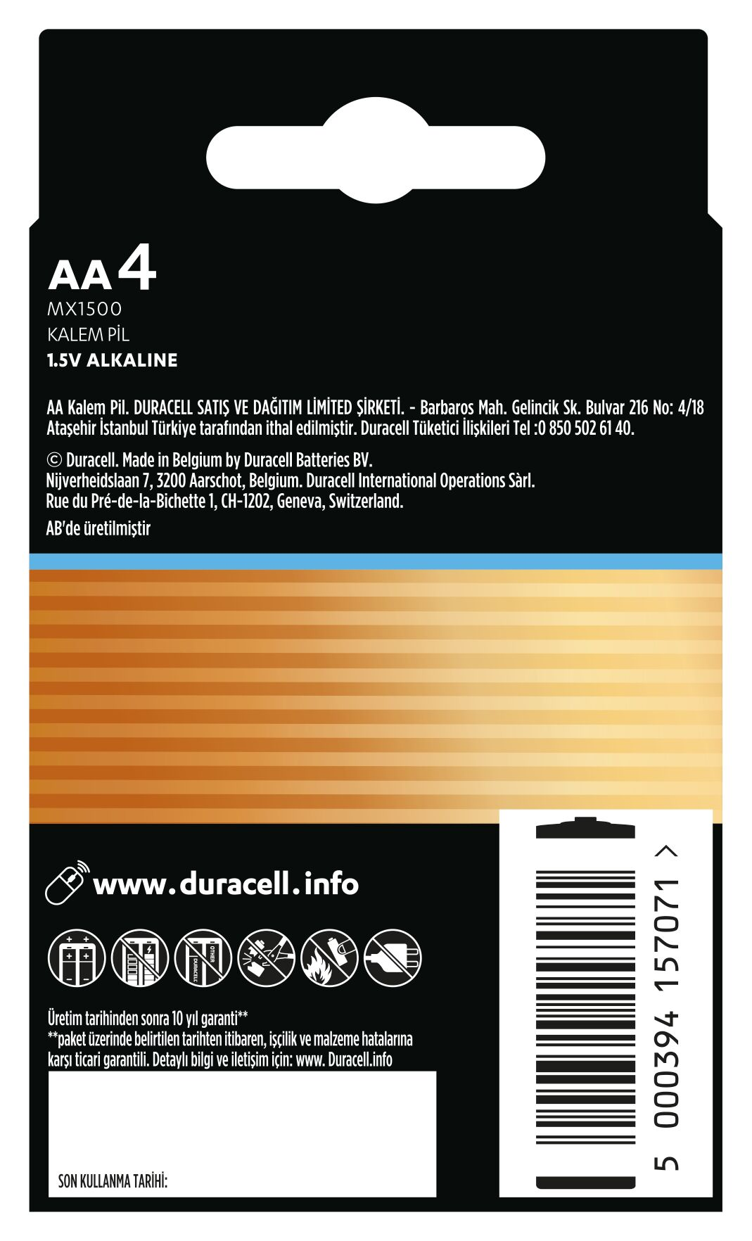 Duracell AA4 alkalin pil paketi, siyah ve altın renkler.