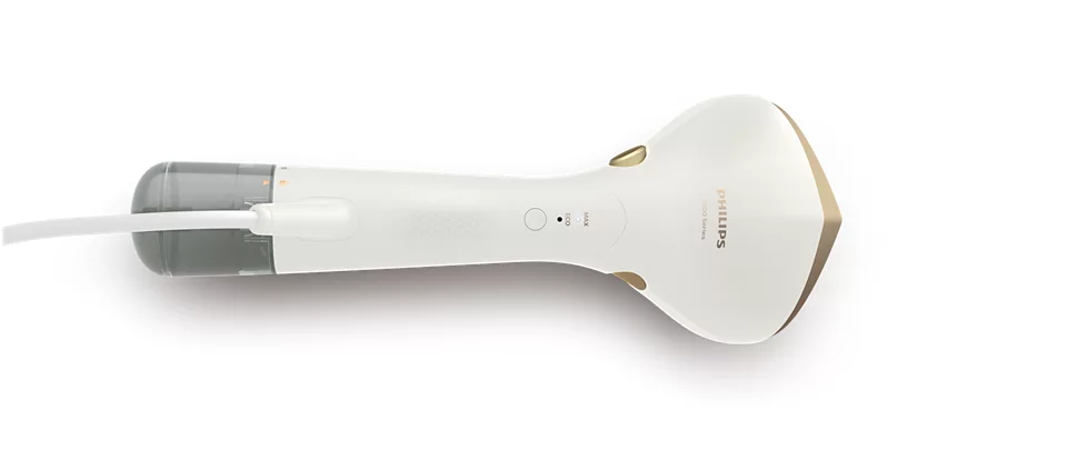 Philips kézi gőzölő, fehér és arany, szögletes nézet, fehér háttéren izolálva.