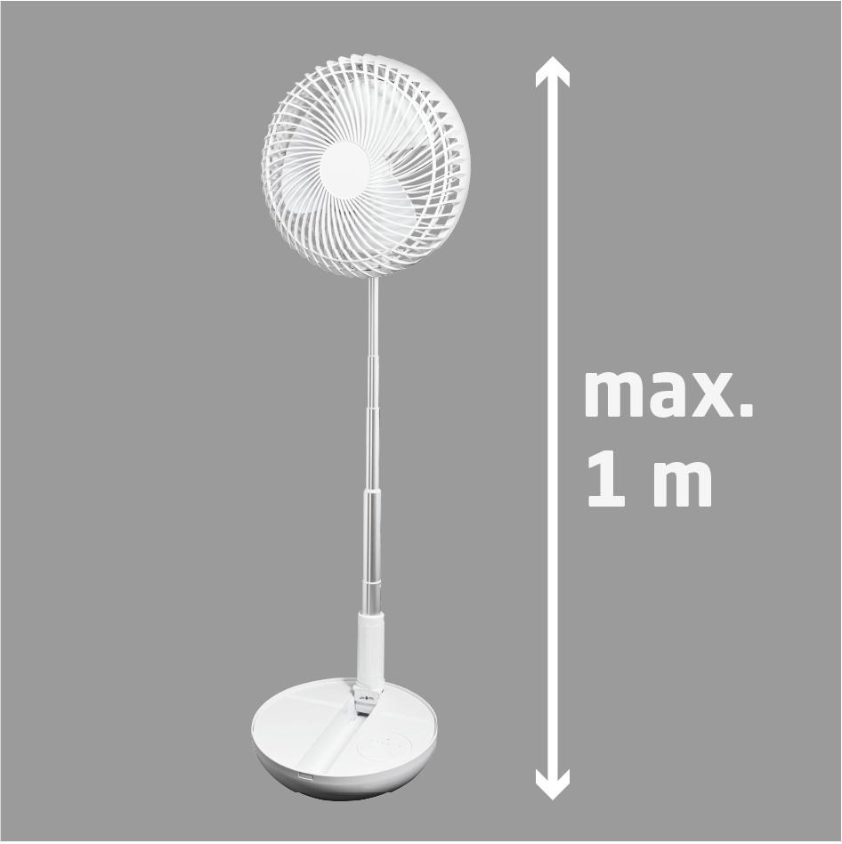 Weißer Standventilator mit rundem Fuß, mit einer Höhenmessung von 1 Meter.