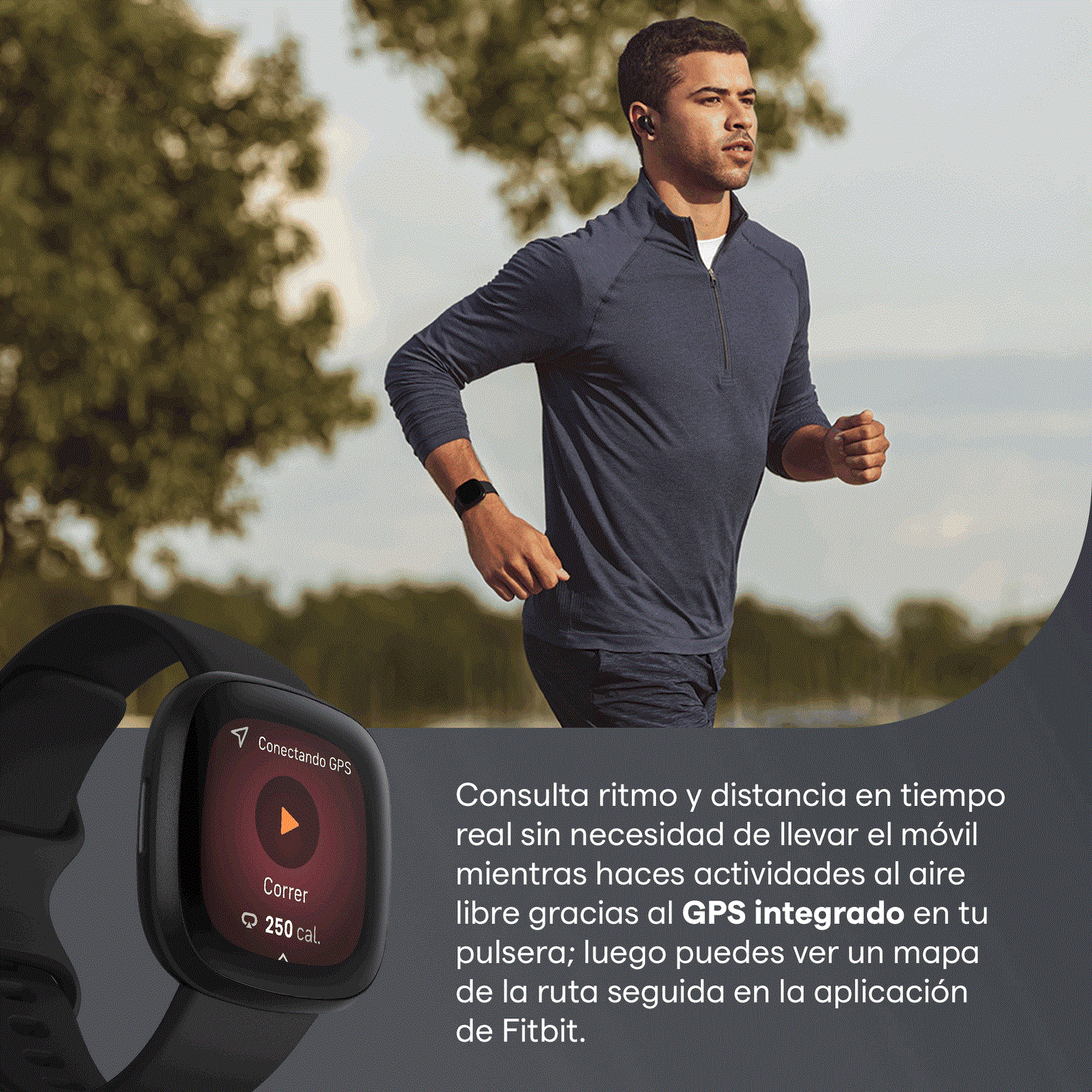 Hombre trotando con un reloj inteligente, con superposición de texto. Reloj muestra estadísticas.