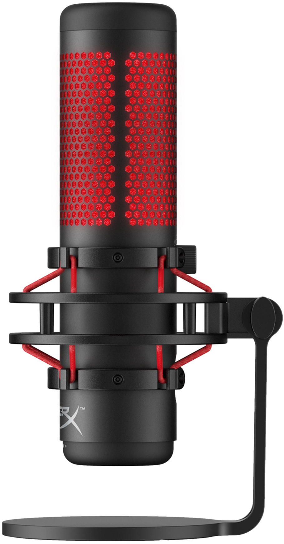 Zwarte HyperX microfoon met rood verlichte grill. Op een standaard. HyperX logo onderaan.