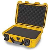 NANUK 915 Fotokoffer mit Schaumstoff, 13L, Hardcase, Wasserdicht (IPX7), MIL-SPEC zertifiziert, Gelb