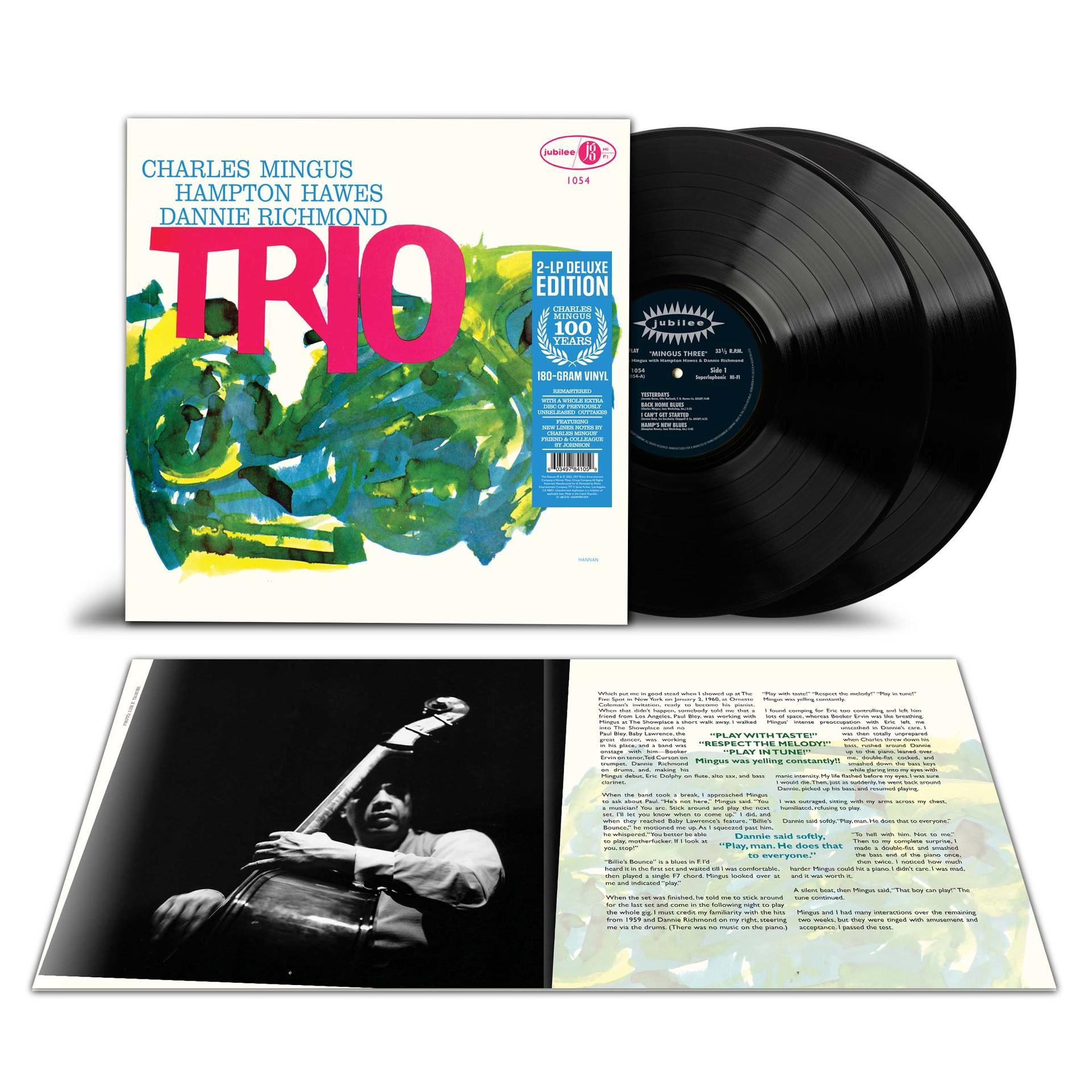 Vinil lemez készlet a Charles Mingus Trió album borítójával.