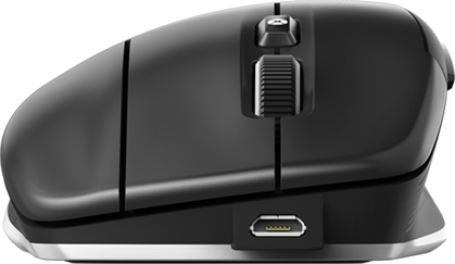 Fekete vezeték nélküli egér oldalsó nézete gombokkal és USB porttal.